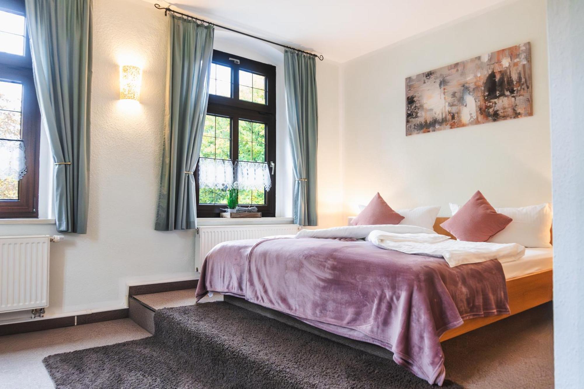 Gasthof Und Pension Hammerschaenke Wildenthal Номер фото